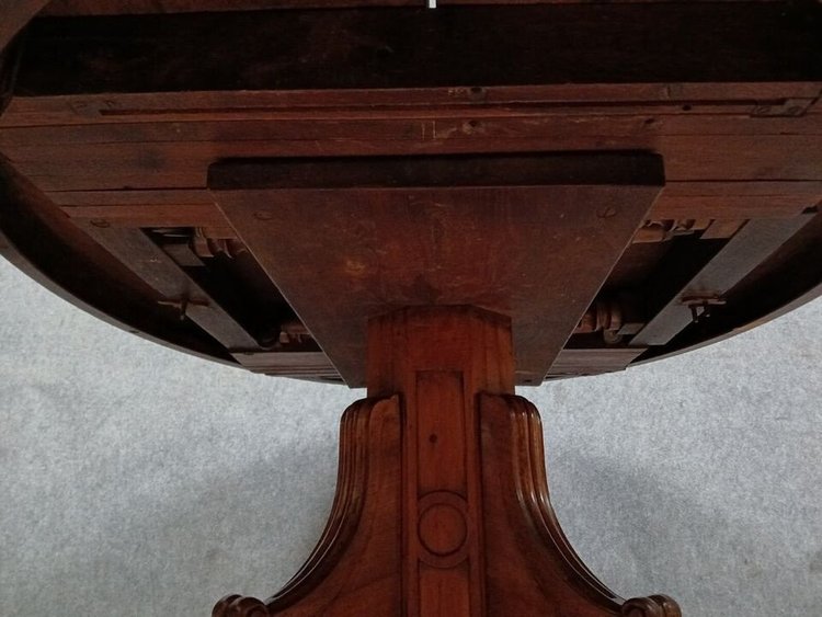 Table guéridon à allonges époque Louis Philippe en noyer vers 1830 / 434 cm