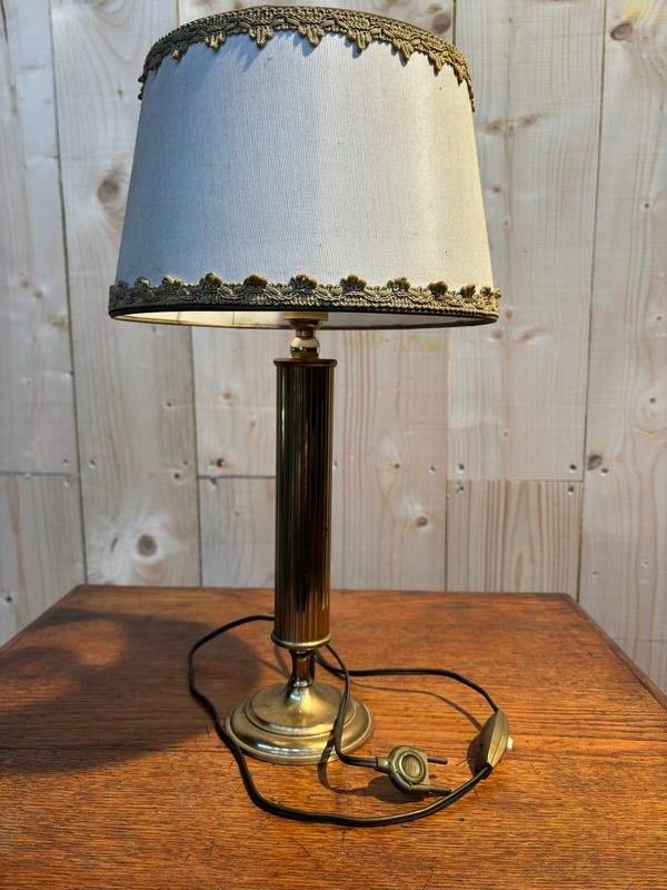 Lampe im Empire-Stil