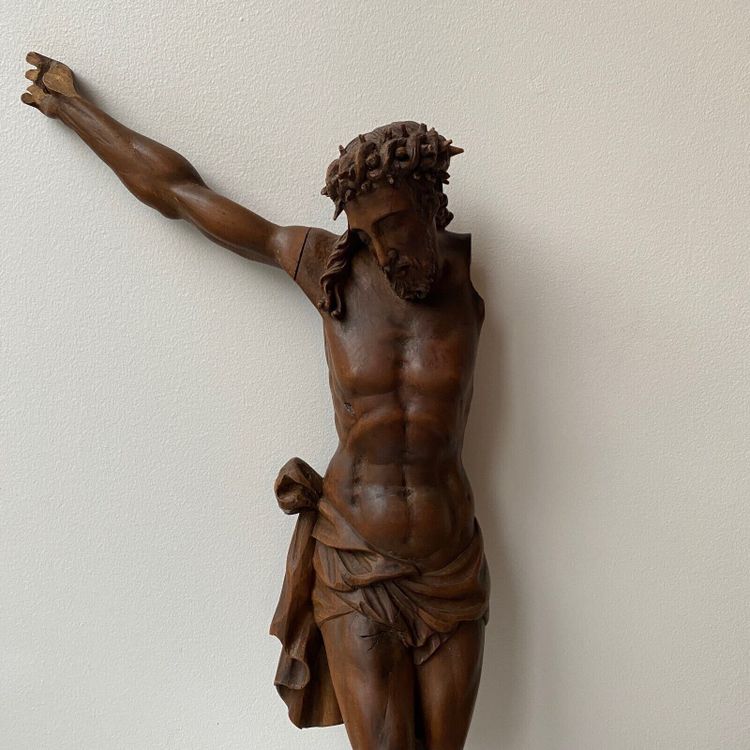 Christ en noyer XVIIe fine sculpture