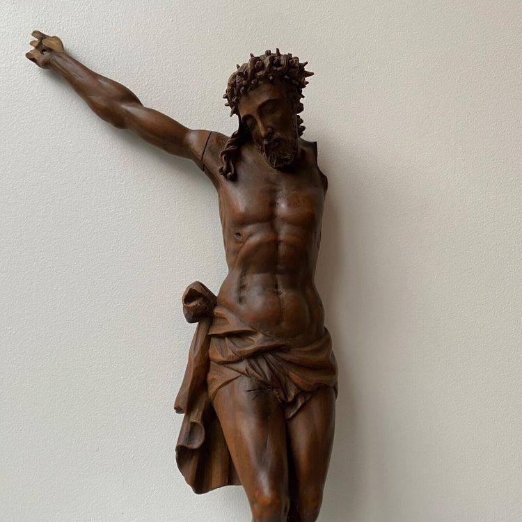 Christ en noyer XVIIe fine sculpture