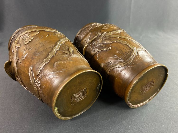 Pair of bronze vases decorated with birds Japan 19th century Meiji