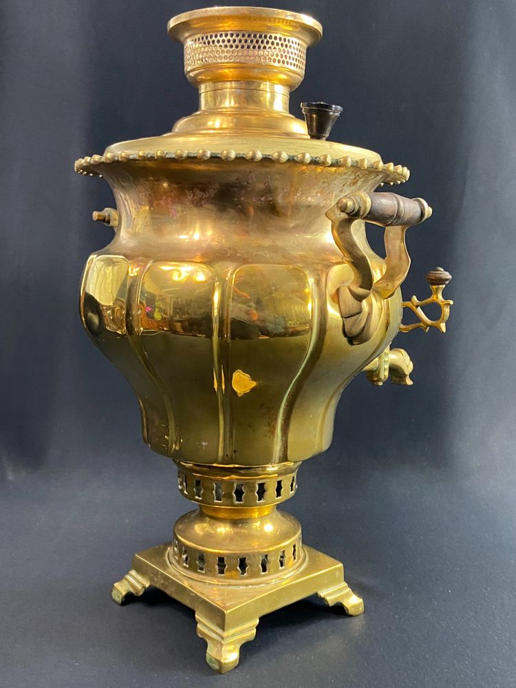 Grand samovar en bronze Moyen-Orient Asie Centrale