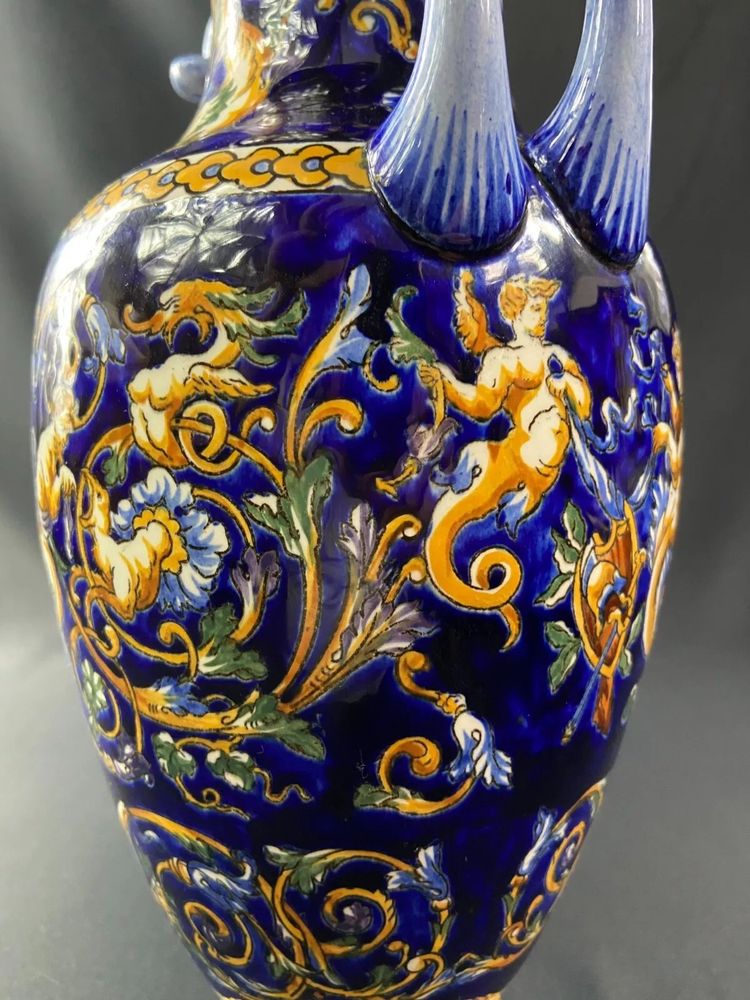 Large vase with handles in Gien earthenware, Renaissance décor on a blue background