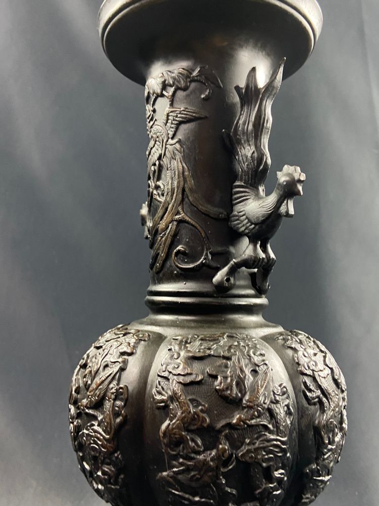 Large 19th century bronze vase with bird design Meiji Japan