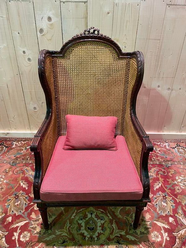 Bergère - Fauteuil  style Louis XVI  en cannage  