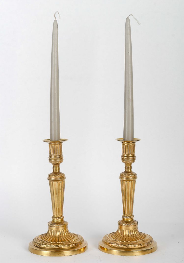 Pair of French Louis XVI period fluted gilt-bronze candlesticks mounted as table lamps circa 1780