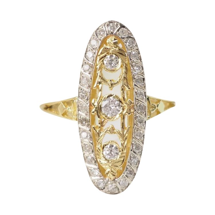 Bague marquise en or bicolore et diamants