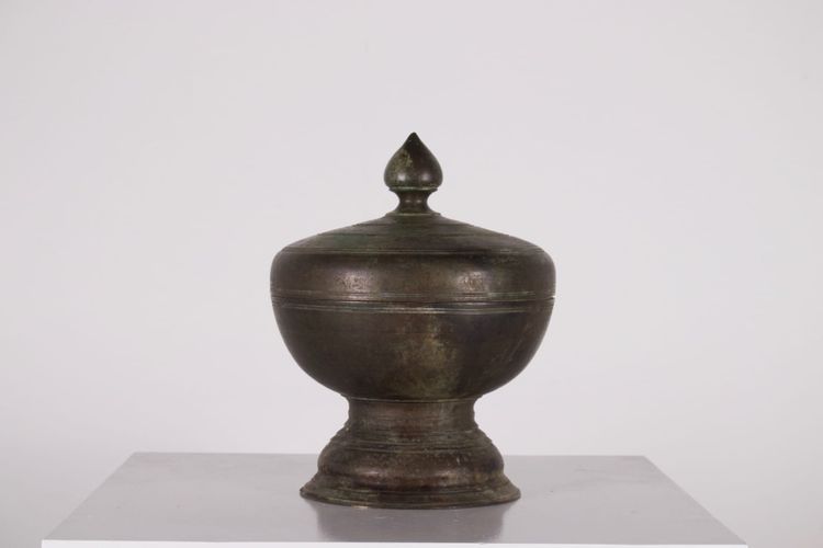 Burmese bronze covered bowl Taungû / Nyaung-yan