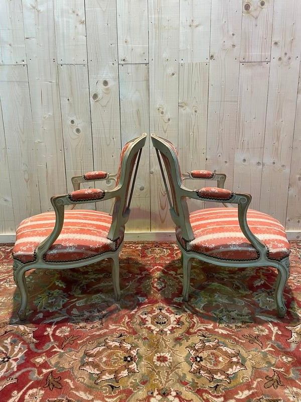 Pair of Louis XV style cabriolet armchairs