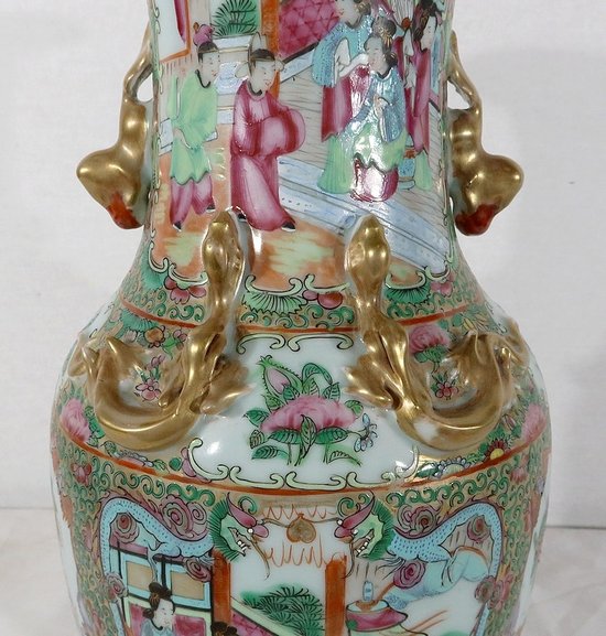  Canton porcelain vase on wooden base, China - 19th century