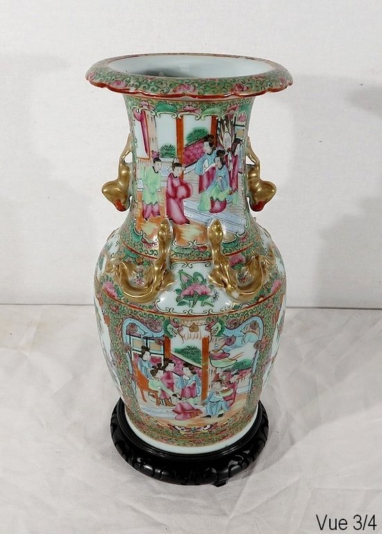  Canton porcelain vase on wooden base, China - 19th century