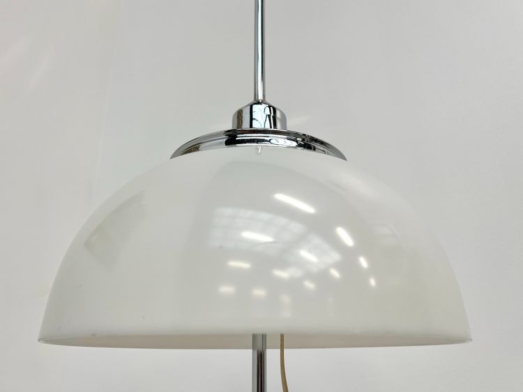 faro' floor lamp by Harvey Guzzini