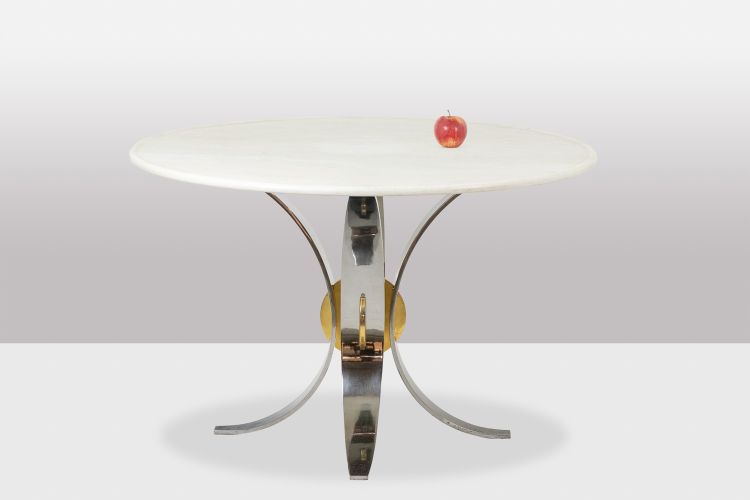 Table en marbre blanc et métal chromé et doré. Années 1970.  LS60812009H