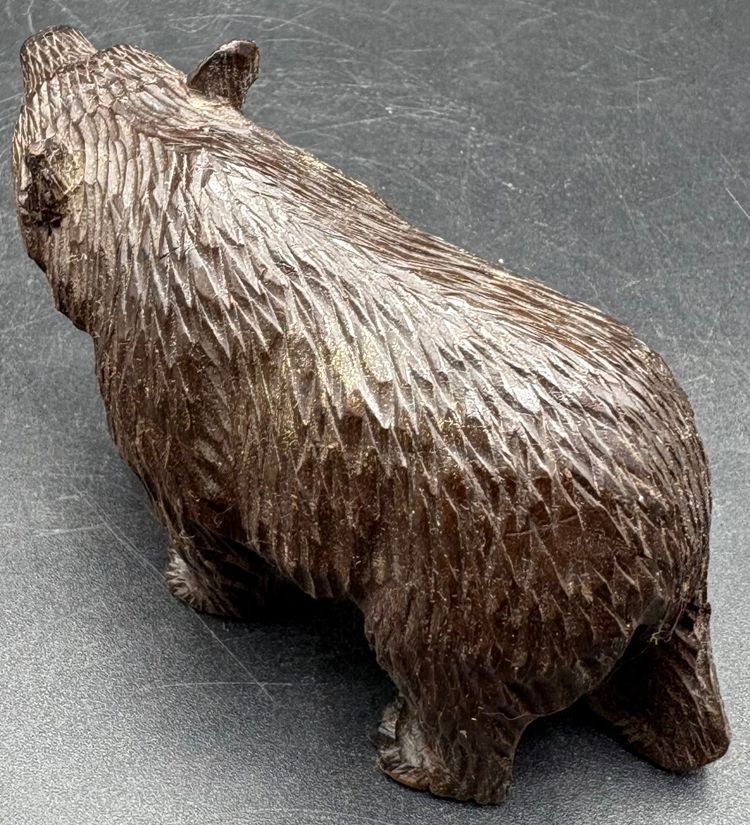 CARVED WOODEN BEAR