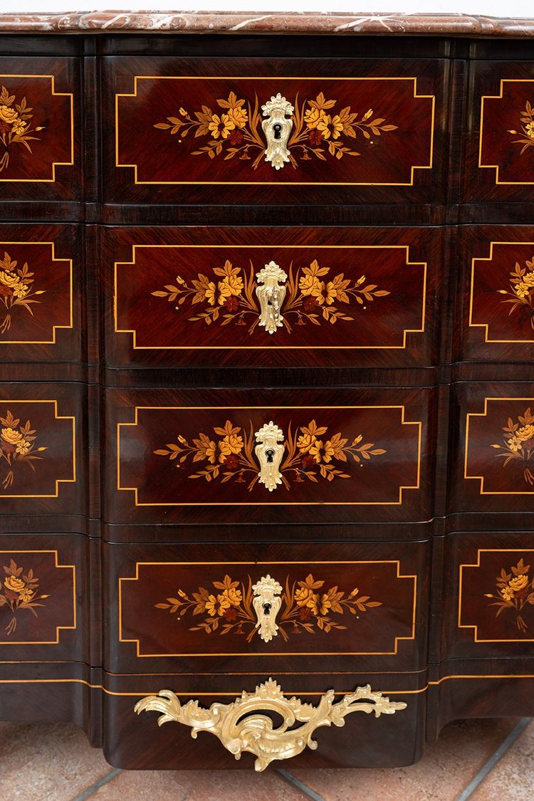 Antique Napoleon III chest of drawers, France, 19th century.