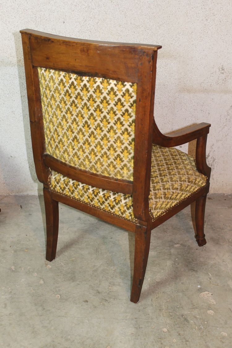 Pair of 19th century Consulat walnut armchairs in the Jacob Frères style