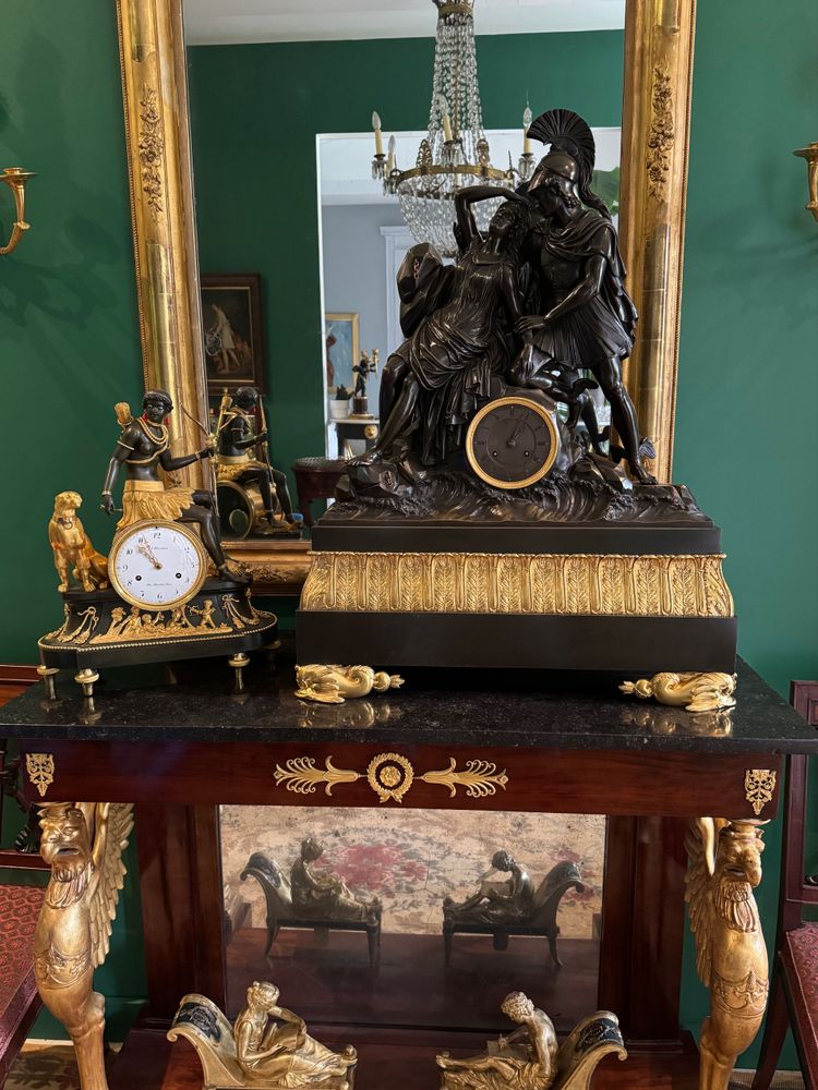 THOMIRE, Percée délivrant Andromède, monumental Empire period clock. 85 cm