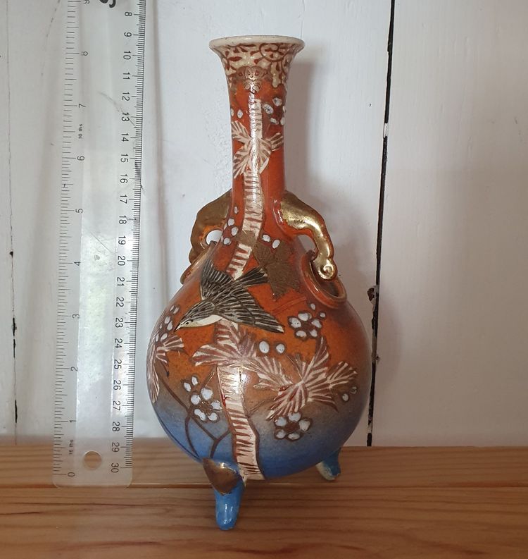 Meiji period Kyoto Satsuma tripod vase 