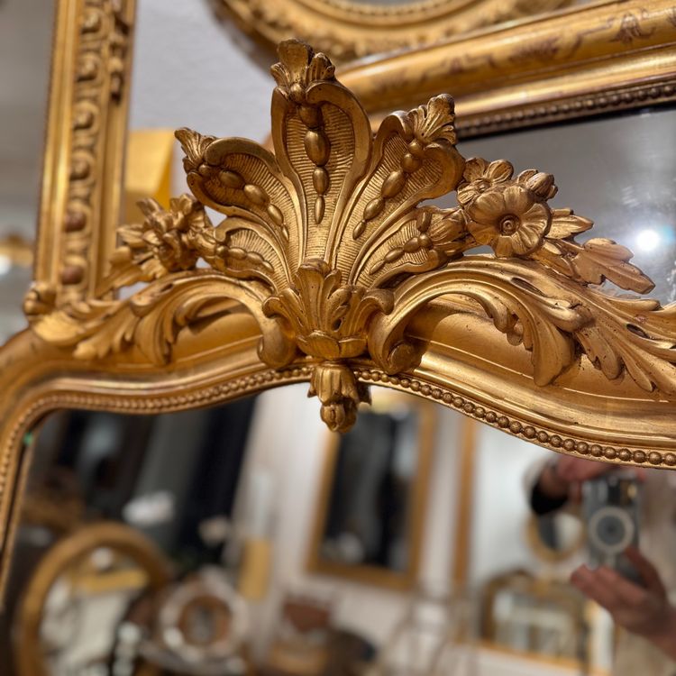 Louis Philippe mirror with pediment Ref. 594/ 87x129