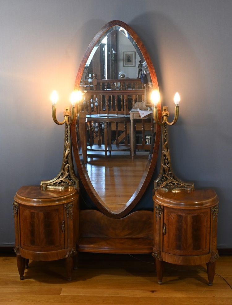 Mahogany and Thuya Dressing Table, Art Deco – 1920