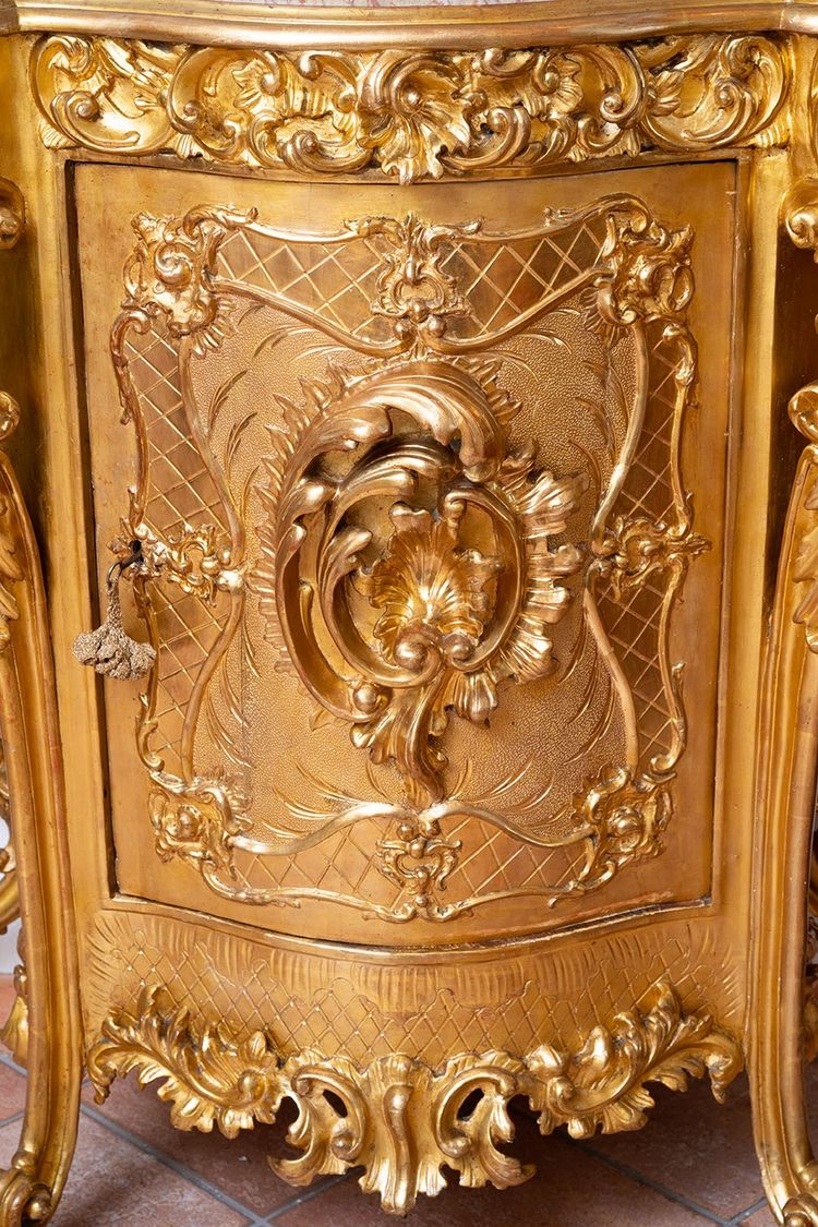 Antique Neapolitan Buffet In Gilded And Carved Wood With Marble Top. 19sec Naples.