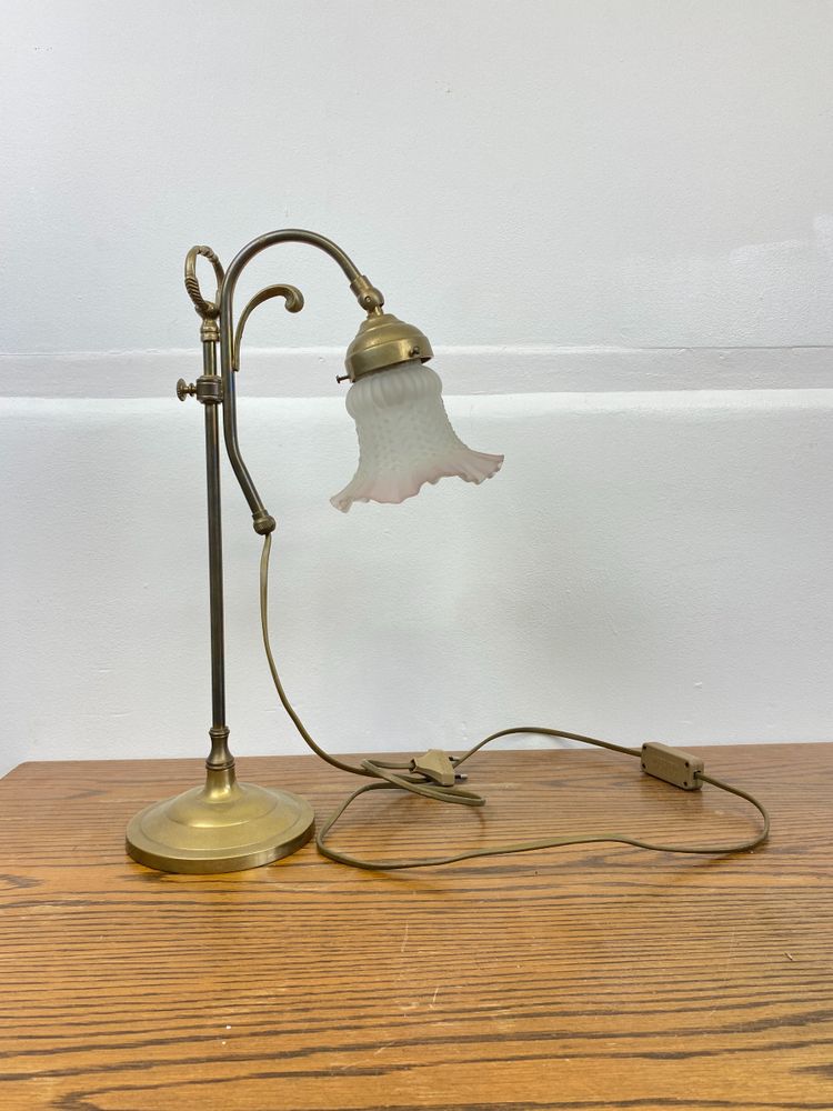 Art Nouveau Tulip Lamp in Gilded Brass Circa 1890