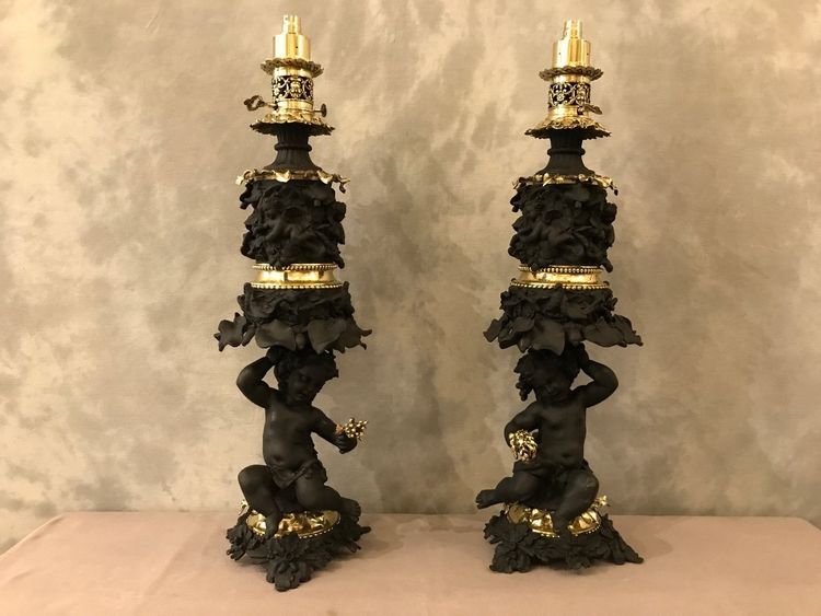 Beautiful pair of spelter, brass and bronze lamps from the 19th century