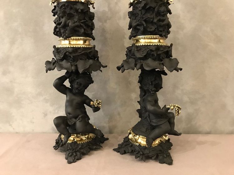 Beautiful pair of spelter, brass and bronze lamps from the 19th century