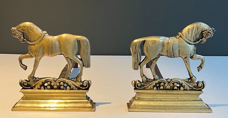 Paire De Chenets Aux Chevaux En Bronze. Travail Français. Vers 1900