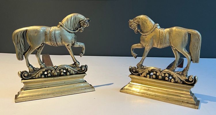 Paire De Chenets Aux Chevaux En Bronze. Travail Français. Vers 1900