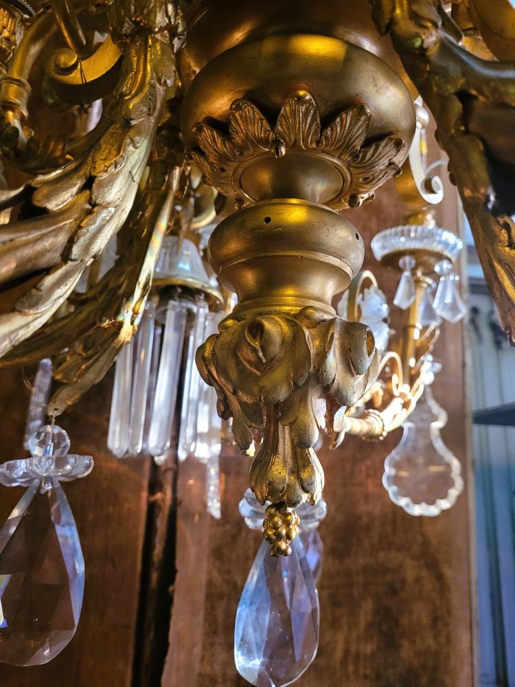 Large Chandelier in Gilt Bronze and Crystal, Napoleon III, Early 20th Century