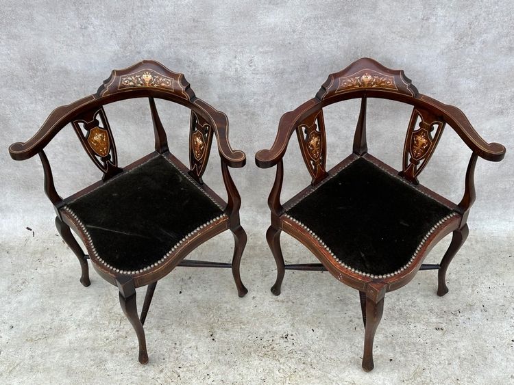 Pair of corner armchairs