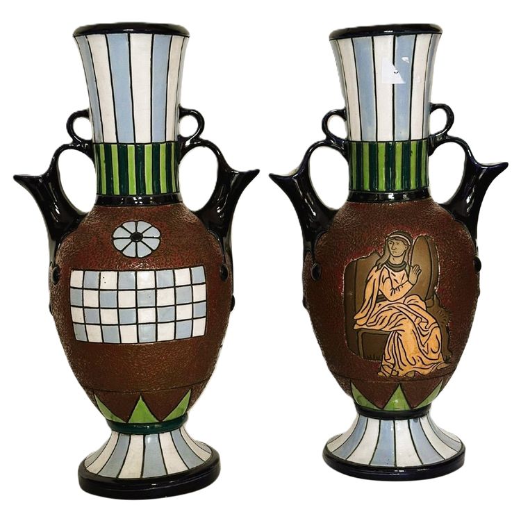 Pair of vases