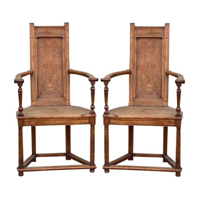 Pair of Caquetoires armchairs