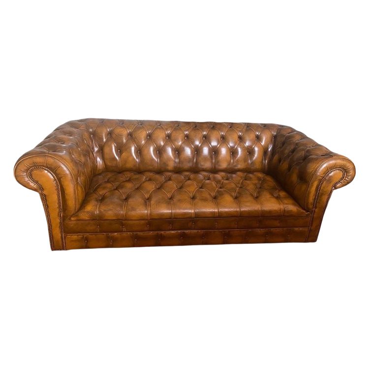 Divano Chesterfield a 3 posti in pelle marrone