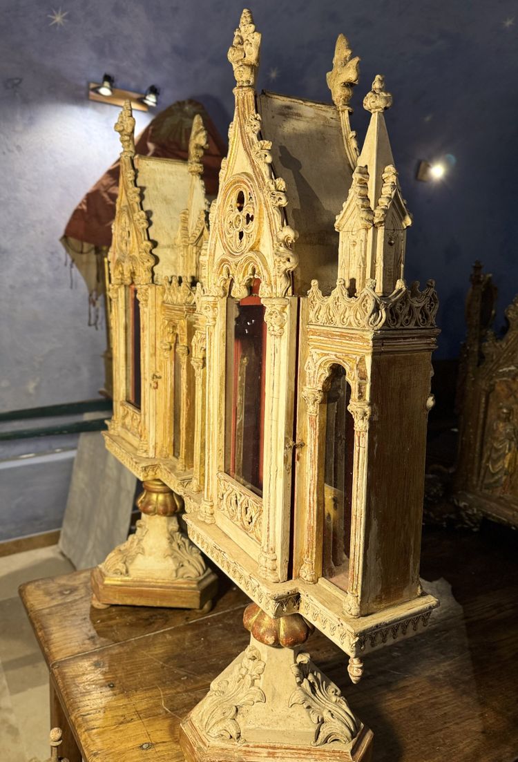 Important Pair of Neo-Gothic Reliquaries – 19th Century