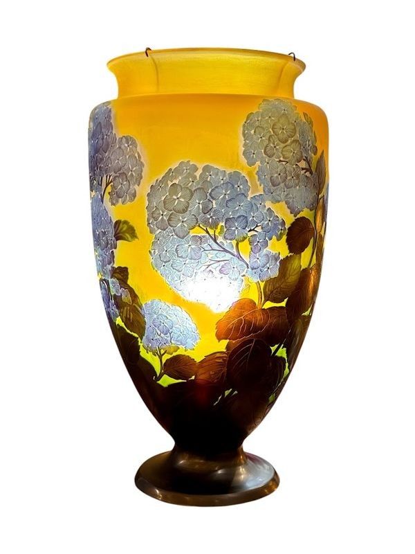 Vaso monumentale Art Nouveau "Ortensie" di Emile Gallé