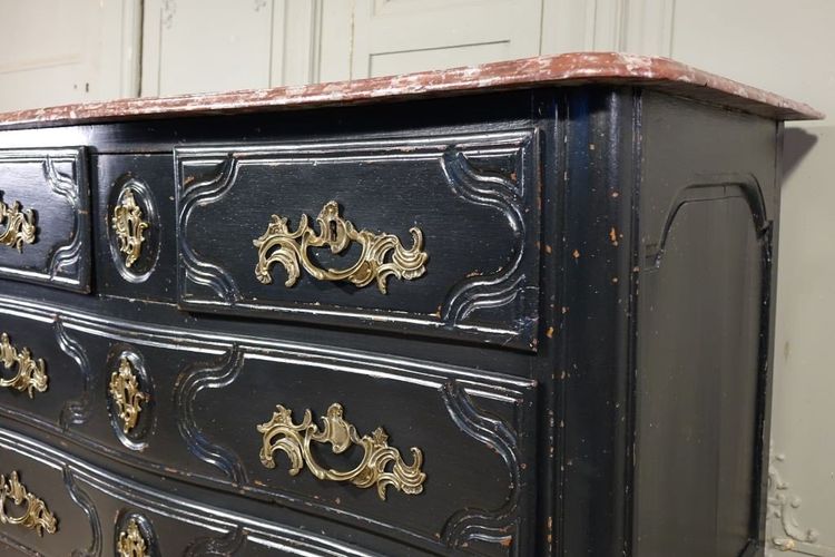 Regency period chest of drawers. Faux marble top.