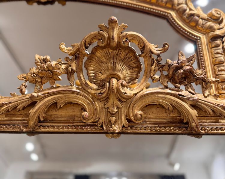 Louis Philippe mirror with pediment Ref. 598/ 106x150