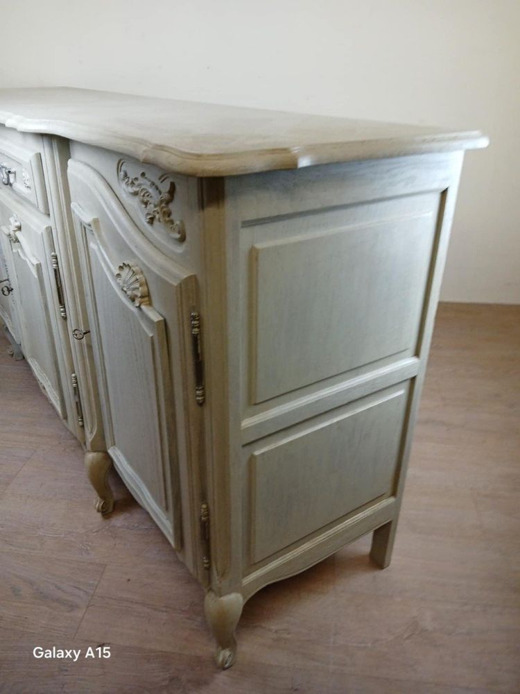 Buffet En Enfilade Style Louis XV Provençal En Bois Laqué Circa 1900