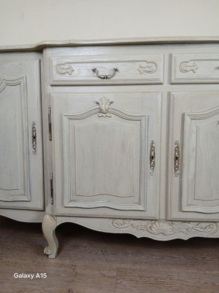 Buffet En Enfilade Style Louis XV Provençal En Bois Laqué Circa 1900