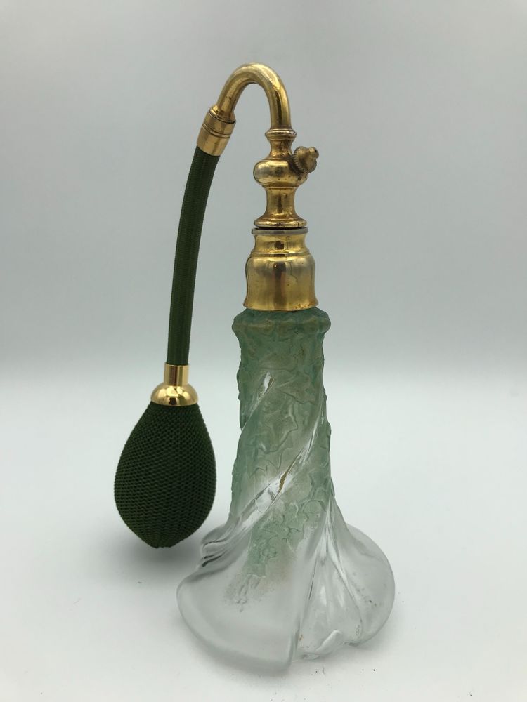 Art Nouveau perfume atomizer