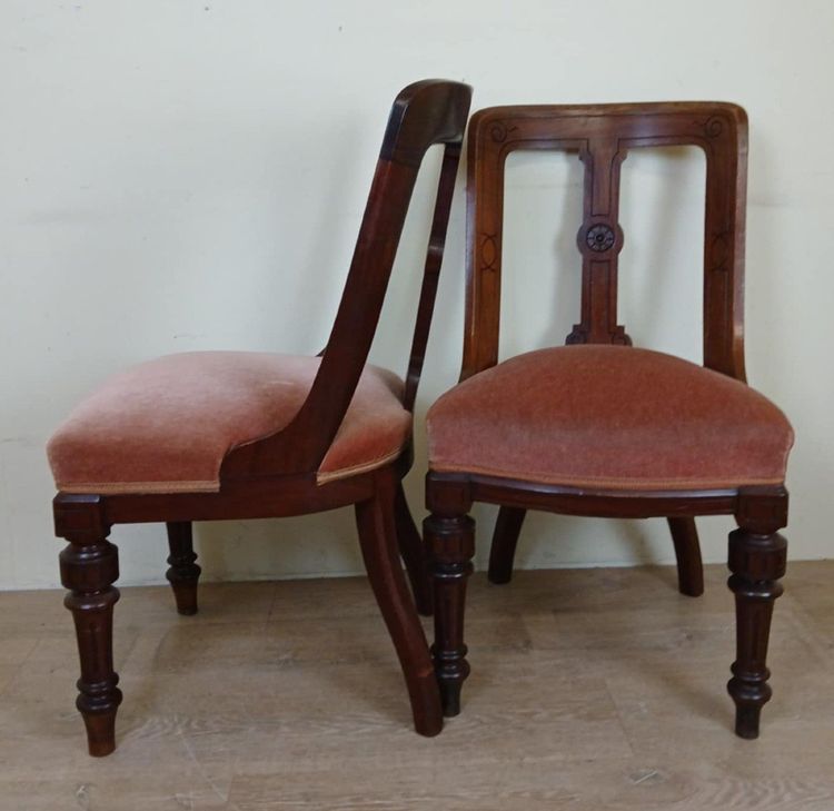 Pair of Quality 19th Century English Mahogany Chairs Circa 1850