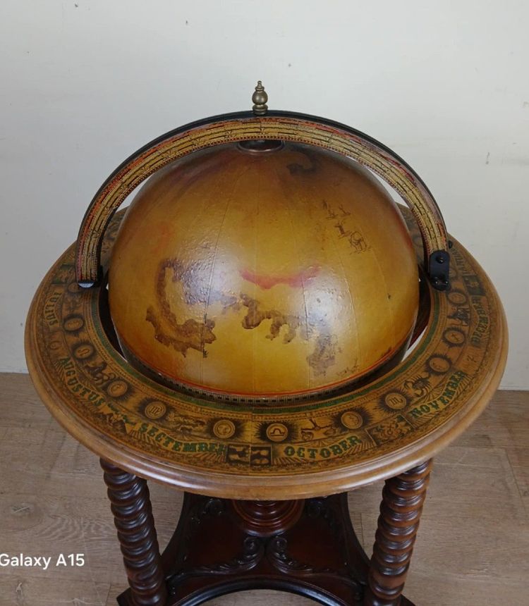 Iconic Vintage World Map Cocktail Bar Cabinet from the 1970s