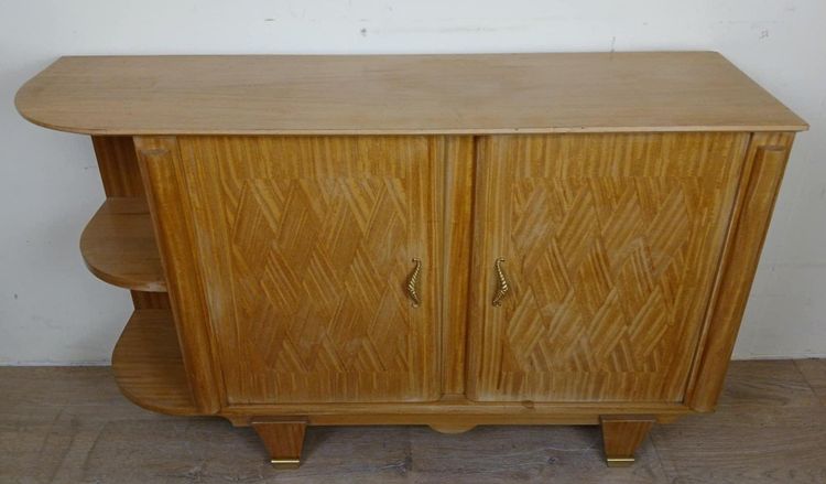 Nach Jules Leleu: Seltenes Eck-Sideboard aus hellem Holz, Art Deco-Zeit, um 1930