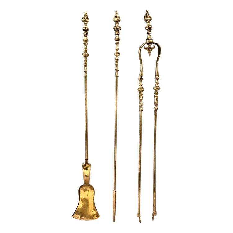 Ensemble de trois pièces d'accessoires de cheminée en bronze et laiton d'époque 19 ème 