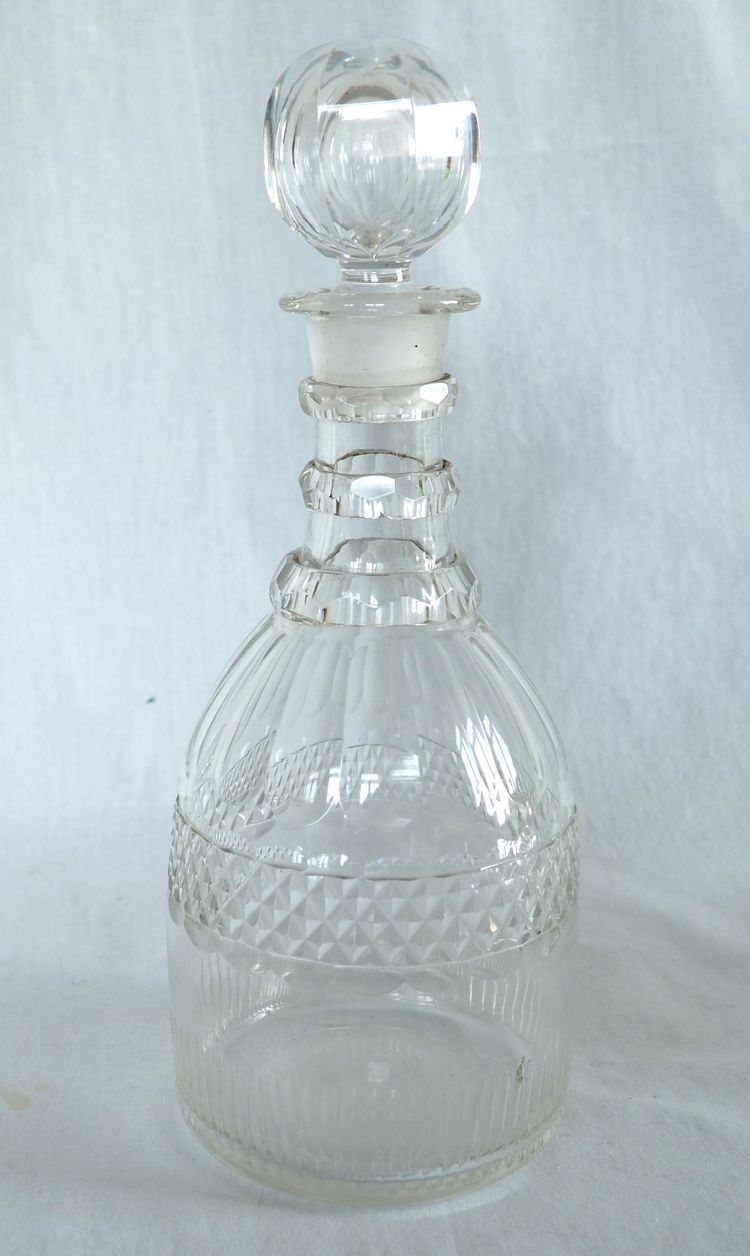 Le Creusot: cut-crystal whisky or cognac decanter - circa 1830