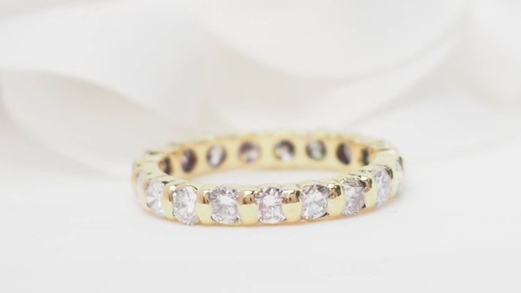 American wedding band in yellow gold and diamonds 1.33ct