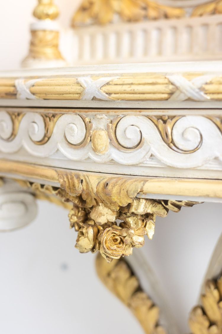 Louis XVI style gilded and lacquered wood console table. Circa 1900. LS48851756Q