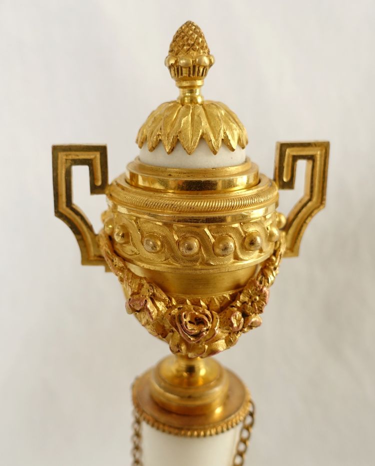 Pair of gilt bronze and marble cassolettes with upside-down candlesticks, Louis XVI style